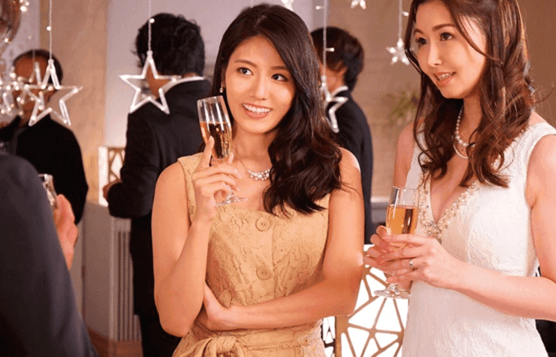 【神宮寺ナオ・三浦歩美】巨乳美熟女2人とイケナイ3Pハーレムエロタレ用アダルトAV無料エロ動画♡
